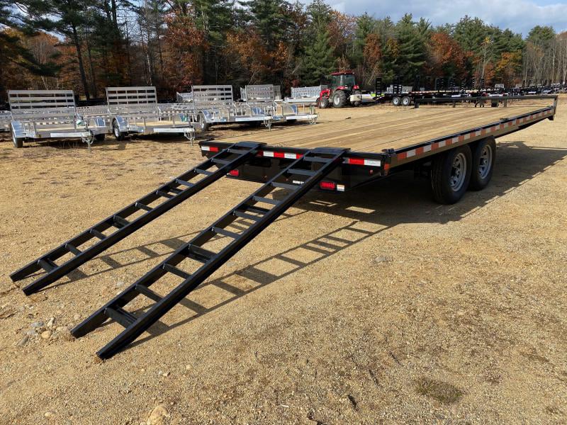 18 Footer DeckOver by Trailer Me Somewhere