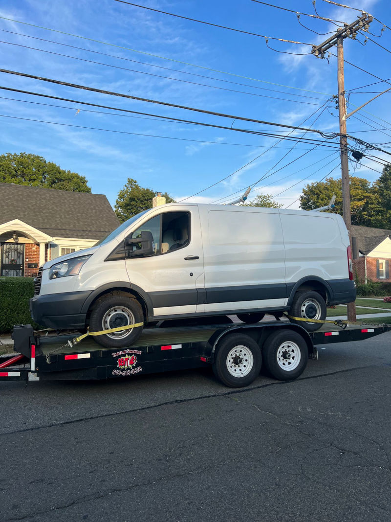 Enclosed Trailer Rentals, Car Haulers & Dumpsters @ Trailer Me Somewhere